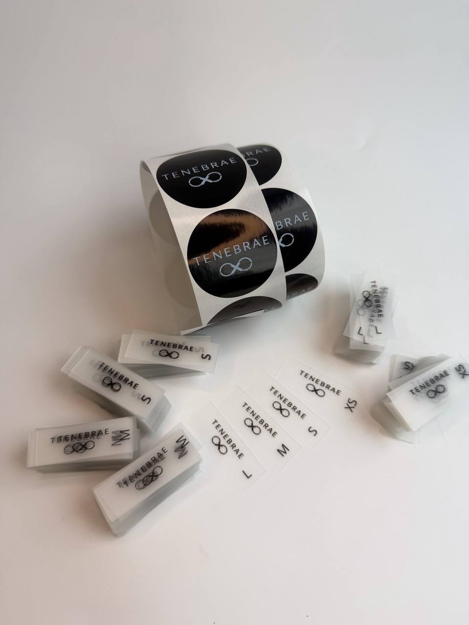 Etykiety (satynowe/silikonowe/kartonowe)